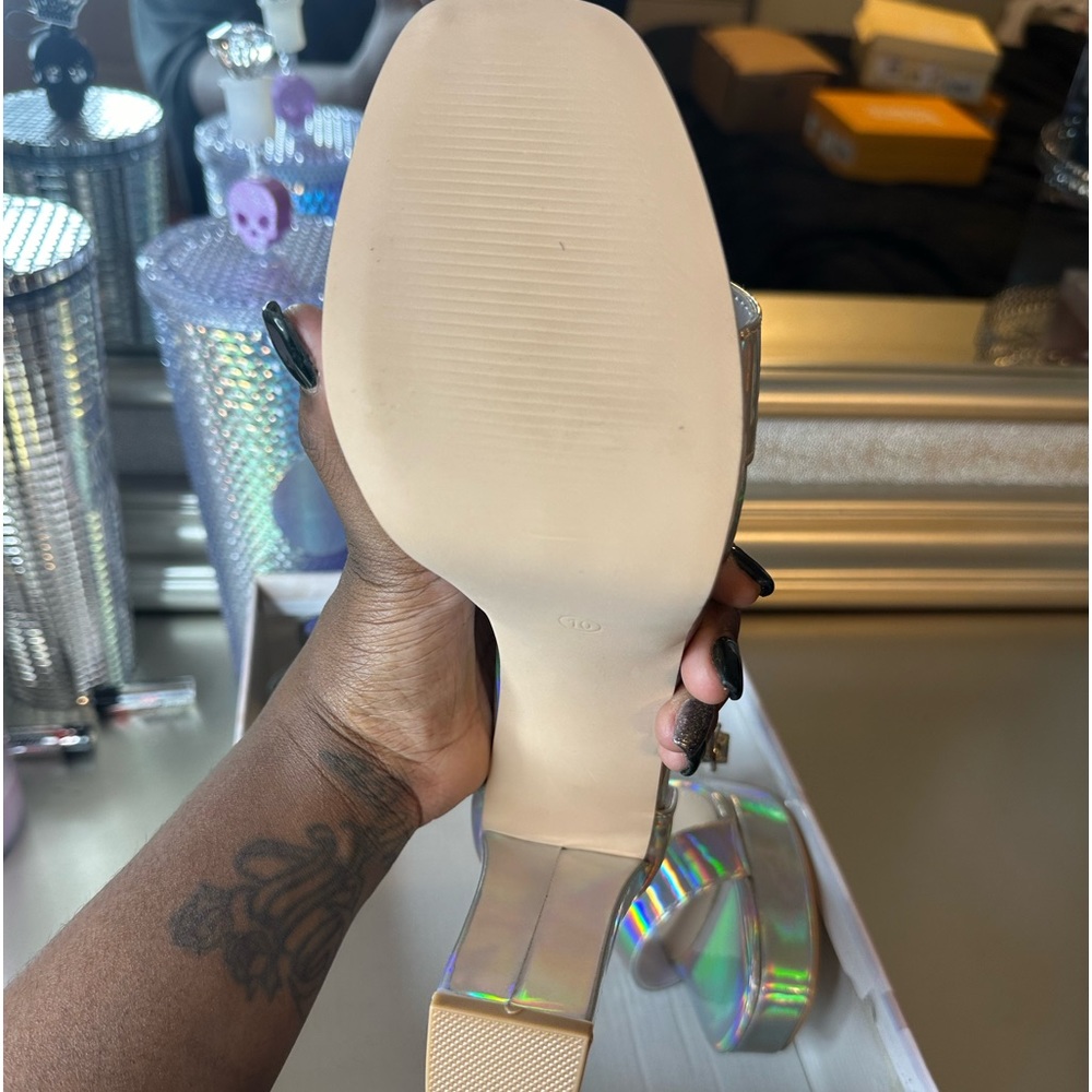 Silver Holographic Platform Heels - Picture 7 of 7